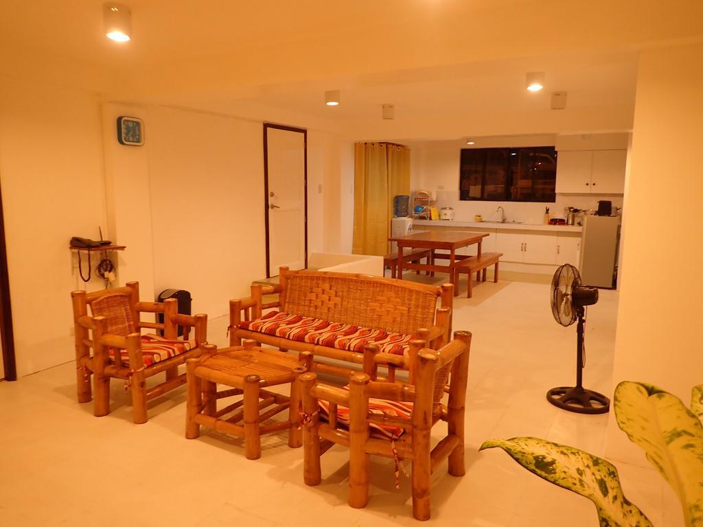 Aozora Seaside Mactan Hotel Lapu-Lapu City Buitenkant foto