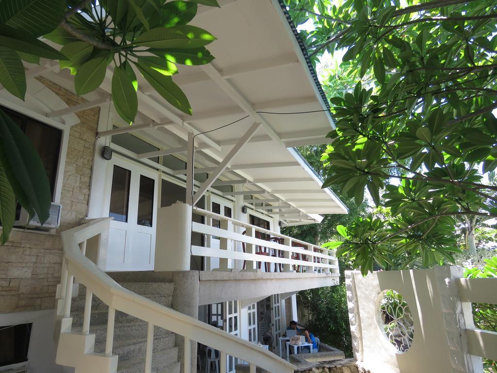 Aozora Seaside Mactan Hotel Lapu-Lapu City Buitenkant foto