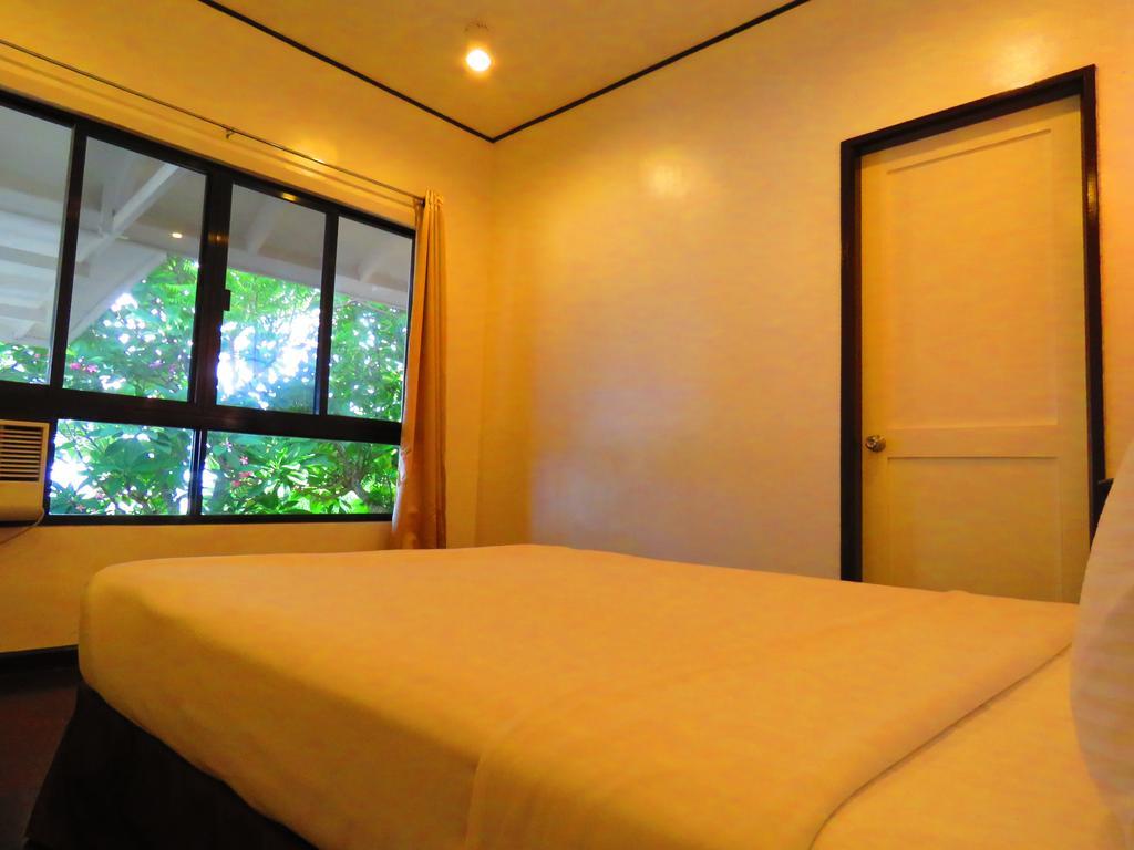 Aozora Seaside Mactan Hotel Lapu-Lapu City Buitenkant foto