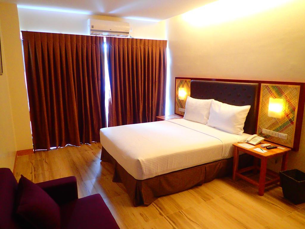 Aozora Seaside Mactan Hotel Lapu-Lapu City Buitenkant foto