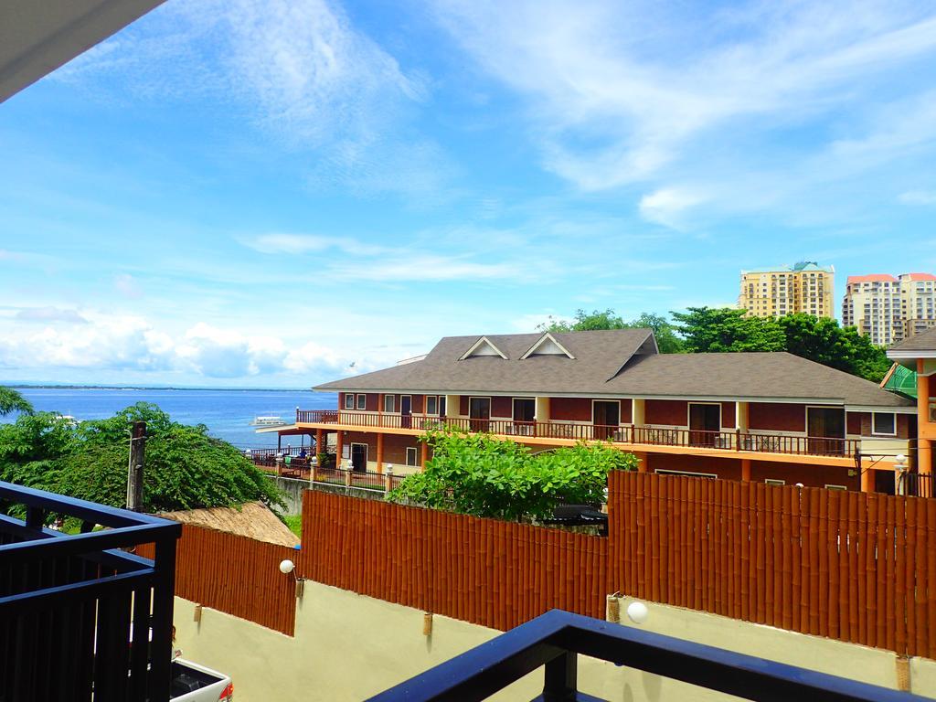 Aozora Seaside Mactan Hotel Lapu-Lapu City Buitenkant foto