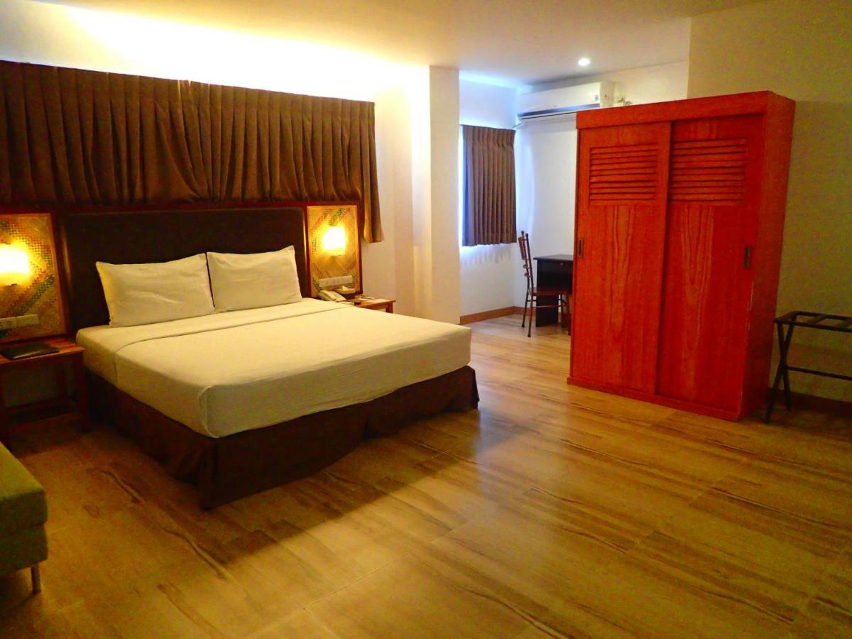 Aozora Seaside Mactan Hotel Lapu-Lapu City Buitenkant foto