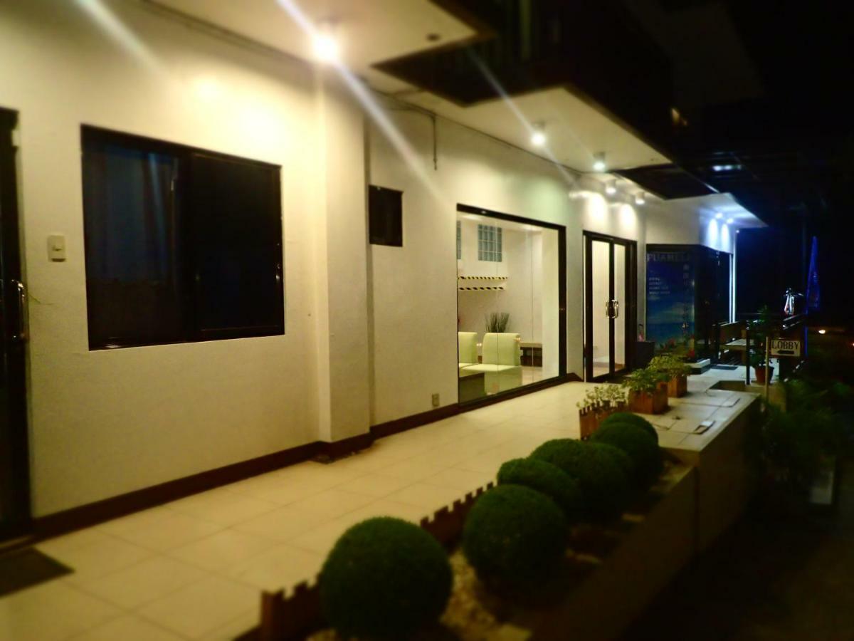 Aozora Seaside Mactan Hotel Lapu-Lapu City Buitenkant foto